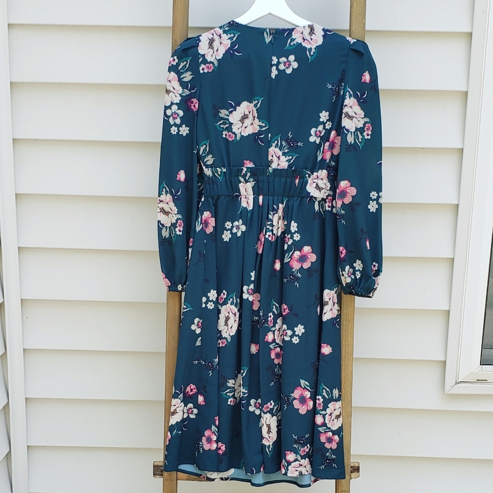 Eliza J Floral Print Long Sleeve Dress - Picture 3 of 8